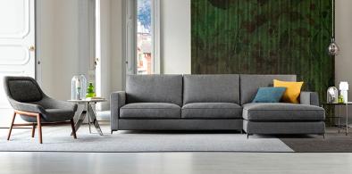 Новый диван Джимми с высокими металлическими ножками berto salotti Collection